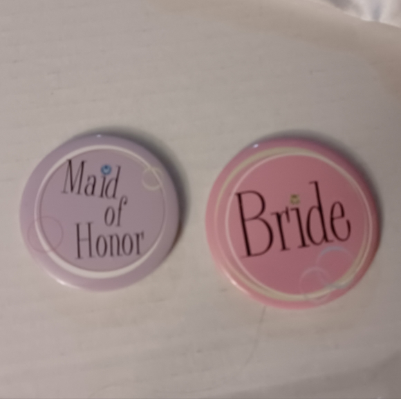 $4 Add-on New Bride to Be Sash & 2 Pins (3 Pieces) - Picture 4 of 6